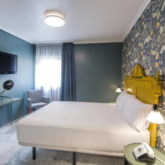 Отель Petit Palace Puerta de Triana 3* Двухместный номер с двуспальной кроватью