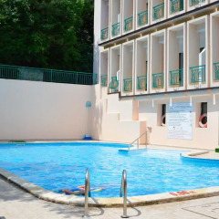 Отель Magnolia Club бассейн