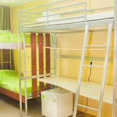 Хостел Миллениум Кровать в мужском общем номере с двухъярусными кроватями фото 5
