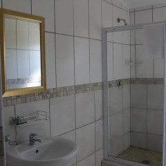 Отель The Kraal Addo 3* Номер категории Эконом с различными типами кроватей фото 2