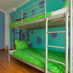 Отель Ericeira Surf Camp 2* Кровать в общем номере двухъярусные кровати фото 8