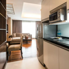 Legacy Suites Hotel Sukhumvit by Compass Hospitality 4* Улучшенный номер с разными типами кроватей фото 4