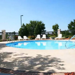 Отель Hampton Inn Concord/Kannapolis бассейн