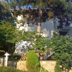 Отель Sunny Beach Holiday Villa Kaliva Солнечный берег приотельная территория