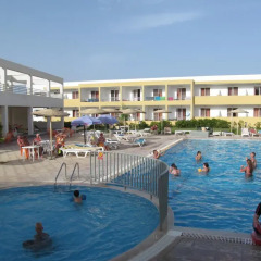 Отель Pyli Bay Hotel Греция, Калимнос - отзывы, цены и фото номеров - забронировать отель Pyli Bay Hotel онлайн бассейн фото 2