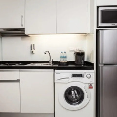 Отель Adelphi Grande Sukhumvit By Compass Hospitality Бангкок в номере фото 2