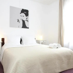 Апартаменты Private Apartment - Coeur de Paris - St Germain des Prés - 105 комната для гостей фото 2