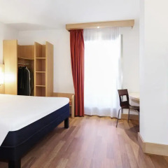 Hotel ibis Madrid Aeropuerto Barajas 2* Стандартный семейный номер с двуспальной кроватью фото 2