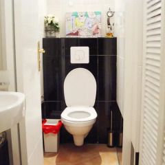 Отель Paranjib Guesthouse Франция, Париж - отзывы, цены и фото номеров - забронировать отель Paranjib Guesthouse онлайн ванная