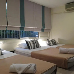 I-Sleep Silom Hostel Номер с общей ванной комнатой с различными типами кроватей (общая ванная комната) фото 4