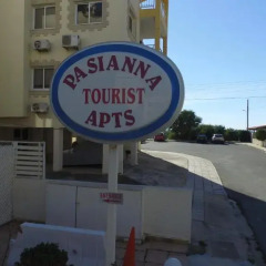 Отель Pasianna Hotel Apartments Кипр, Ларнака - 6 отзывов об отеле, цены и фото номеров - забронировать отель Pasianna Hotel Apartments онлайн