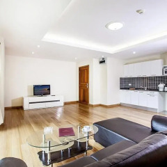 Апартаменты Pratumnak Hill Apartment 1 Bedroom Паттайя комната для гостей фото 2