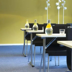 Отель Park Inn By Radisson Stockholm Solna Солна приотельная территория