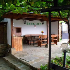 Отель Holiday Home Life Болгария, Боженци - отзывы, цены и фото номеров - забронировать отель Holiday Home Life онлайн фото 3