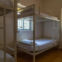 Отель Roadhouse Hostels Palolem Goa Кровать в общем номере с двухъярусной кроватью