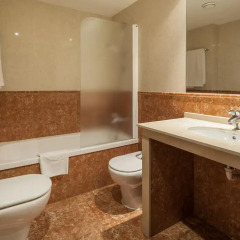 Отель ILUNION Bel-Art 4* Стандартный номер с различными типами кроватей фото 30