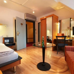 Отель NESTROY 4* Стандартный номер фото 3