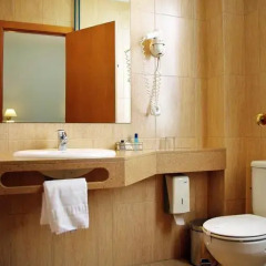 Peninsular Hotel 3* Стандартный номер с различными типами кроватей фото 13