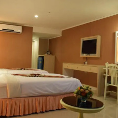 Bay Hotel, Suvarnabhumi Airport 4* Улучшенный номер с различными типами кроватей фото 7