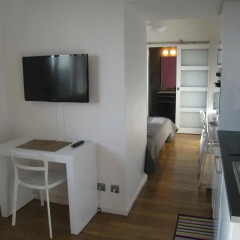 Отель At Home in Paris Булонь-Бийанкур удобства в номере фото 2