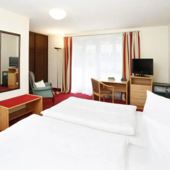 Hotel Biederstein Am Englischen Garten 3* Стандартный номер фото 2