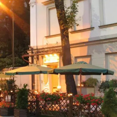 Hotel Pugetow Краков вид на фасад фото 2