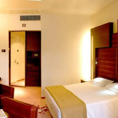 Art Hotel Navigli 4* Улучшенный номер с разными типами кроватей фото 7