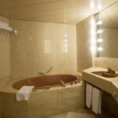 Отель Transcorp Hilton Abuja ванная фото 3