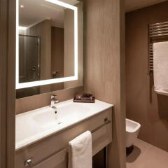Отель Hyatt Centric Murano Venice 4* Улучшенный номер с различными типами кроватей фото 4