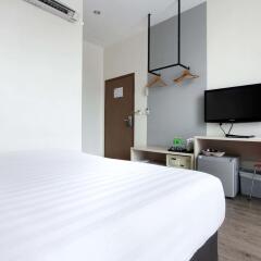 Отель D Varee Xpress Makkasan 3* Стандартный номер