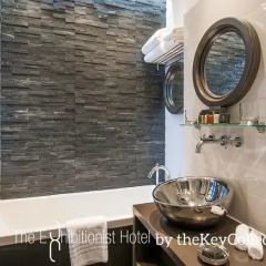 The Exhibitionist Hotel 5* Стандартный номер с двуспальной кроватью фото 6