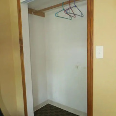 Отель Downtown Value Inn Кровать в общем номере с двухъярусной кроватью фото 17