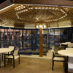 Отель Holiday Inn Kuwait гостиничный бар фото 2