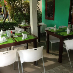 Basilico Hotel & Restaurant Номер Делюкс с различными типами кроватей