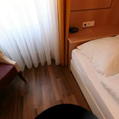 Hotel Union сейф в номере