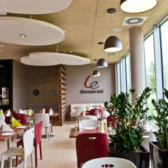 Отель Campanile Wroclaw Centrum Польша, Вроцлав - 3 отзыва об отеле, цены и фото номеров - забронировать отель Campanile Wroclaw Centrum онлайн питание