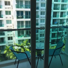 Отель Amazon Residence Condo by MaiNot Паттайя балкон