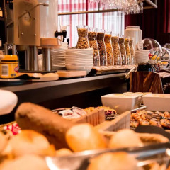 Adina Apartment Hotel Berlin CheckPoint Charlie 4* Стандартный номер с различными типами кроватей фото 10