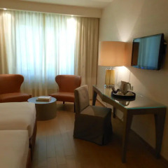 Отель Starhotels Michelangelo 4* Улучшенный номер с различными типами кроватей фото 7