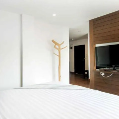 The Phoenix Hotel Bangkok 3* Люкс с различными типами кроватей фото 9