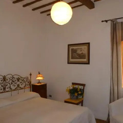 Отель Della Genga La Pieve Suite Сполето комната для гостей фото 5