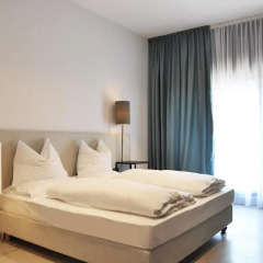 Отель Grätzlhotel Meidlingermarkt 3* Люкс с различными типами кроватей фото 3