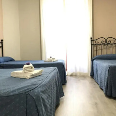 Отель Hostal El Pilar Стандартный номер с различными типами кроватей фото 10