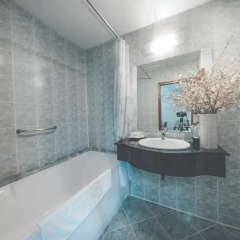 Lan Lan 2 Hotel 4* Улучшенный номер с различными типами кроватей фото 5
