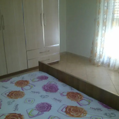 Отель Guest House Fatos Biti Апартаменты с различными типами кроватей фото 12