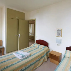 Отель Apartamentos Montserrat Abat Marcet Монистроль-де-Монтсеррат комната для гостей фото 4
