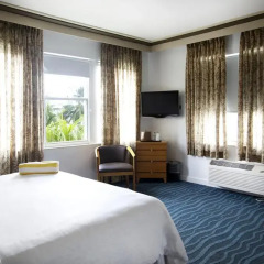 Majestic Hotel South Beach 3* Улучшенный номер с различными типами кроватей фото 5