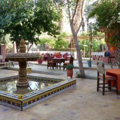 Отель Riad Tabhirte питание