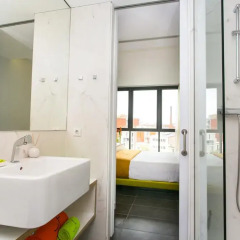 Апартаменты Cosmo Apartments Sants Люкс с различными типами кроватей фото 4