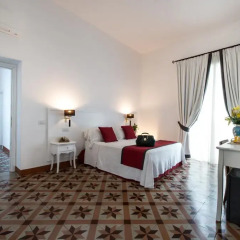 Отель Amalfi Luxury House 2* Стандартный номер с двуспальной кроватью фото 33